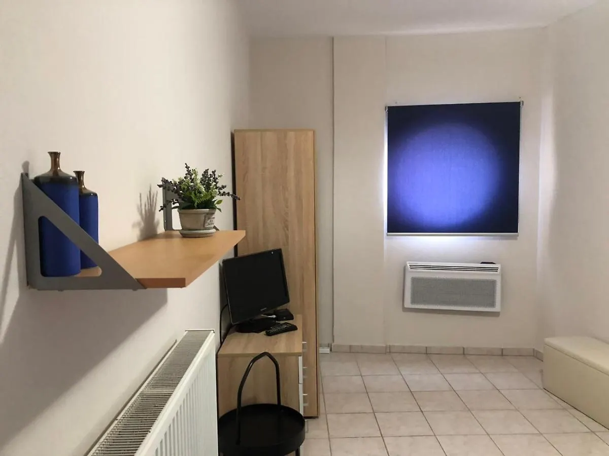 Nana Apartments Περαία