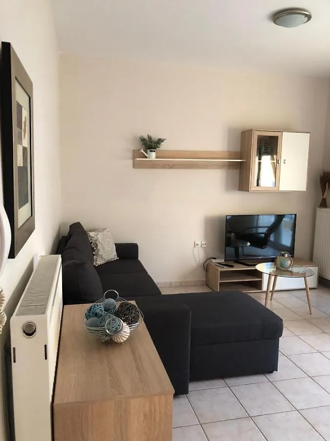 Nana Apartments Περαία