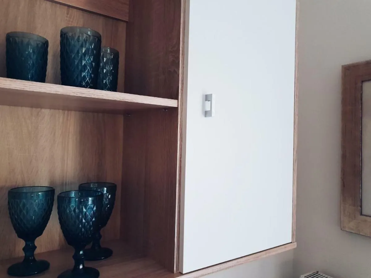 Nana Apartments Περαία