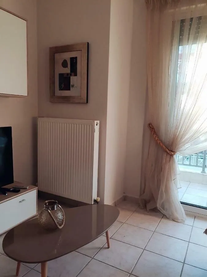 Nana Apartments Περαία